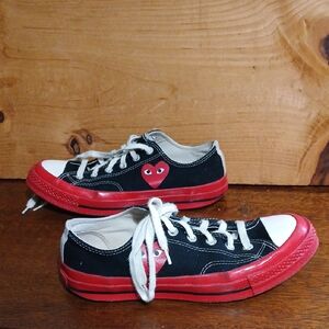 Converse Black and Red Sneakers Size 7 Kids